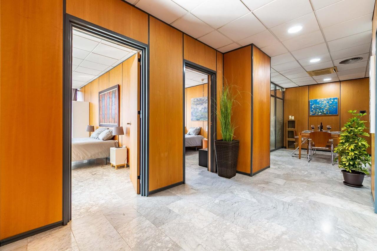 شقة Grand Soho Ofihouse مالقة المظهر الخارجي الصورة