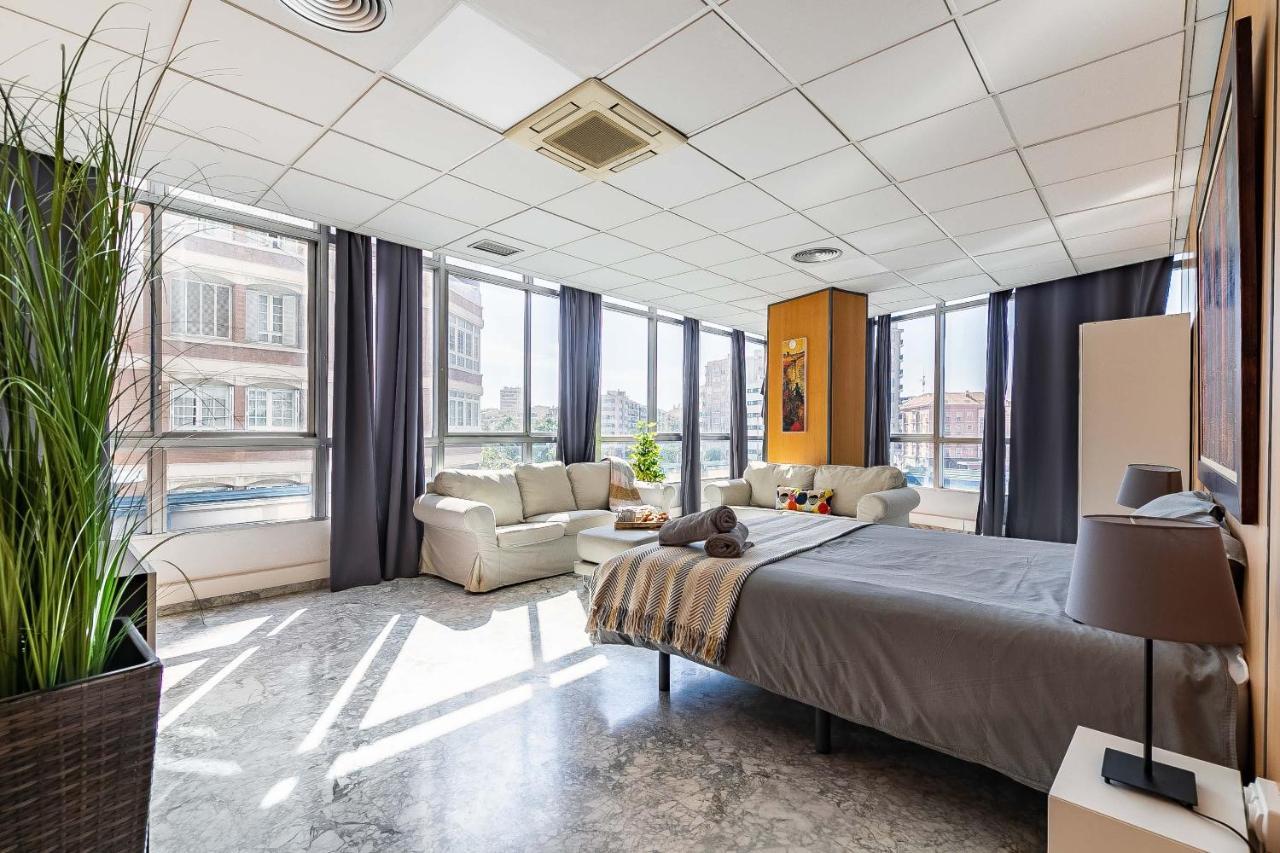 شقة Grand Soho Ofihouse مالقة المظهر الخارجي الصورة