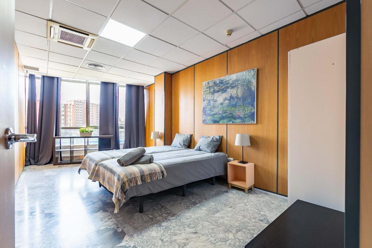 شقة Grand Soho Ofihouse مالقة المظهر الخارجي الصورة